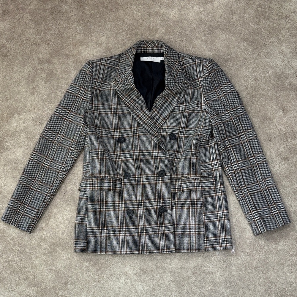 Astr Gray Plaid Double-Breasted Blazer
